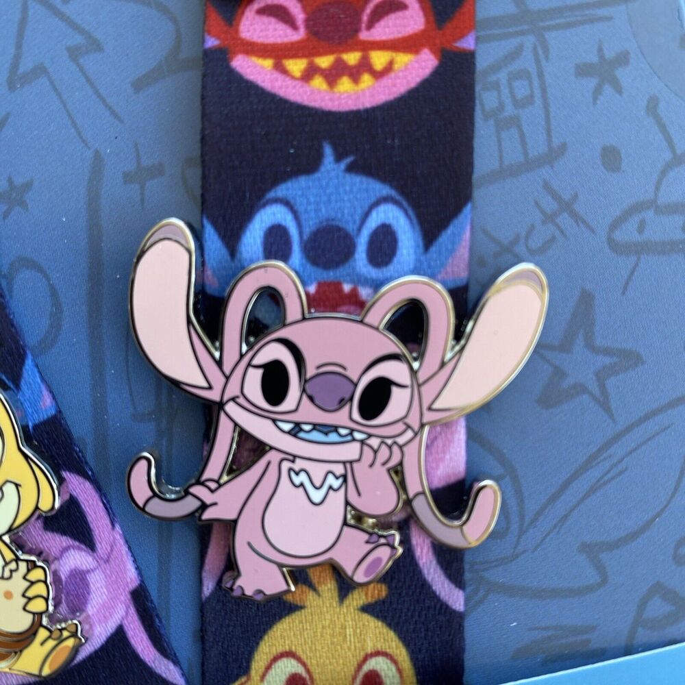 Disney Parks 2024 Lilo & Stitch Starter Lanyard 4 Pin Set - Angel Reuben Leroy - Picture 4 of 7